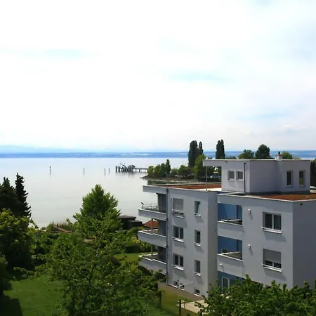 Apartment See-flair